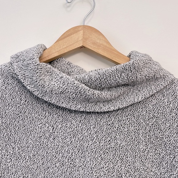 A new day Women’s Long Sleeves turtleneck sweater Gray size Large - Picture 3 of 7